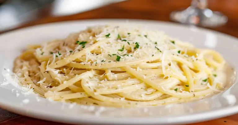 Recipe Card of Creamy Garlic Pasta